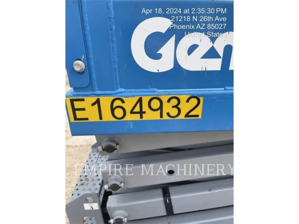 Genie GS1330 رافعات سلة مفصلية