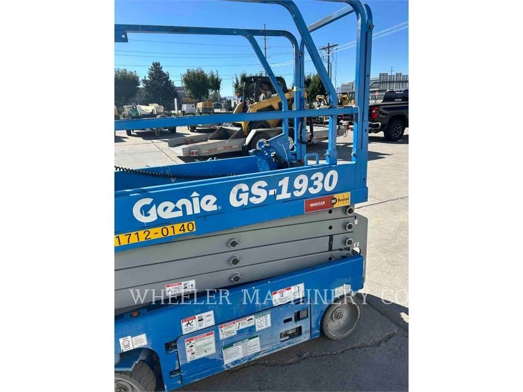 Genie GS1930 رافعات مقصية الشكل