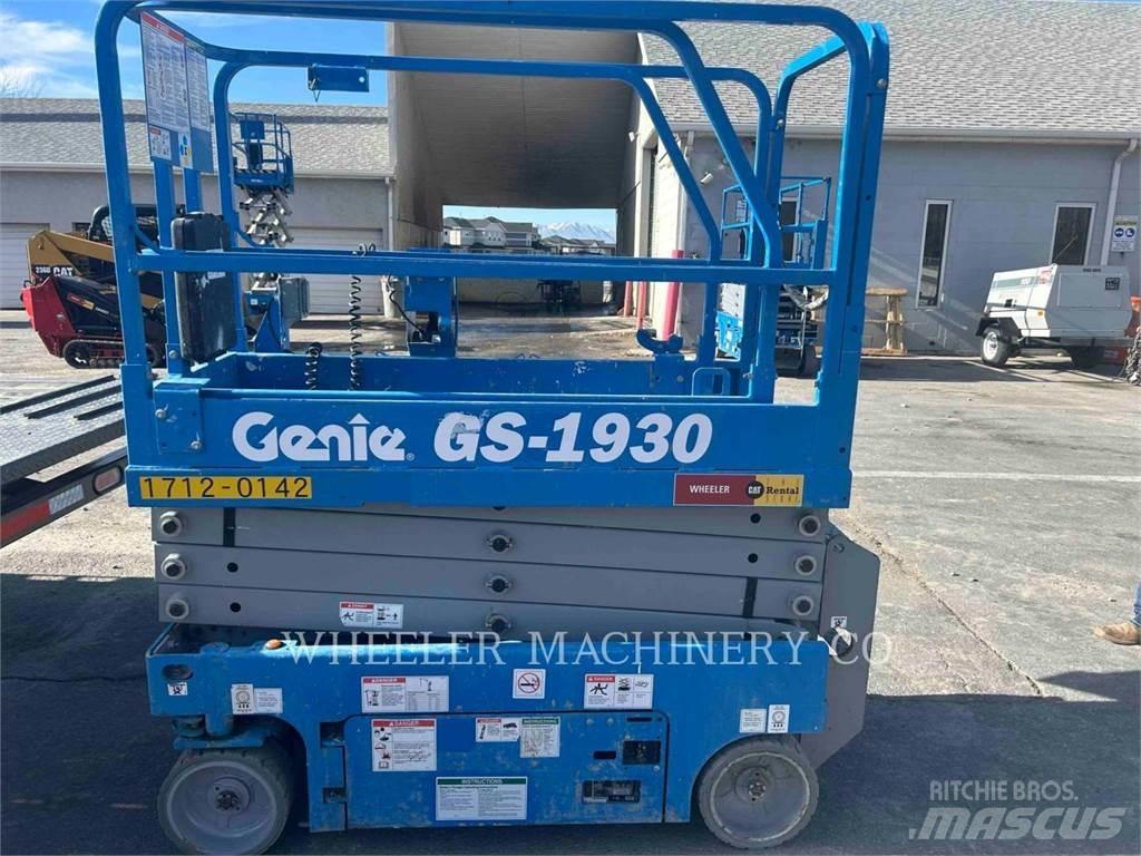 Genie GS1930 رافعات مقصية الشكل