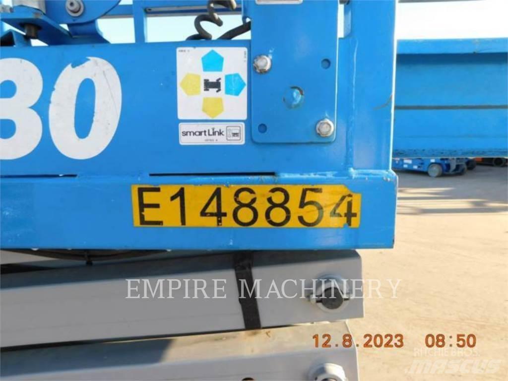 Genie GS1930 رافعات سلة مفصلية