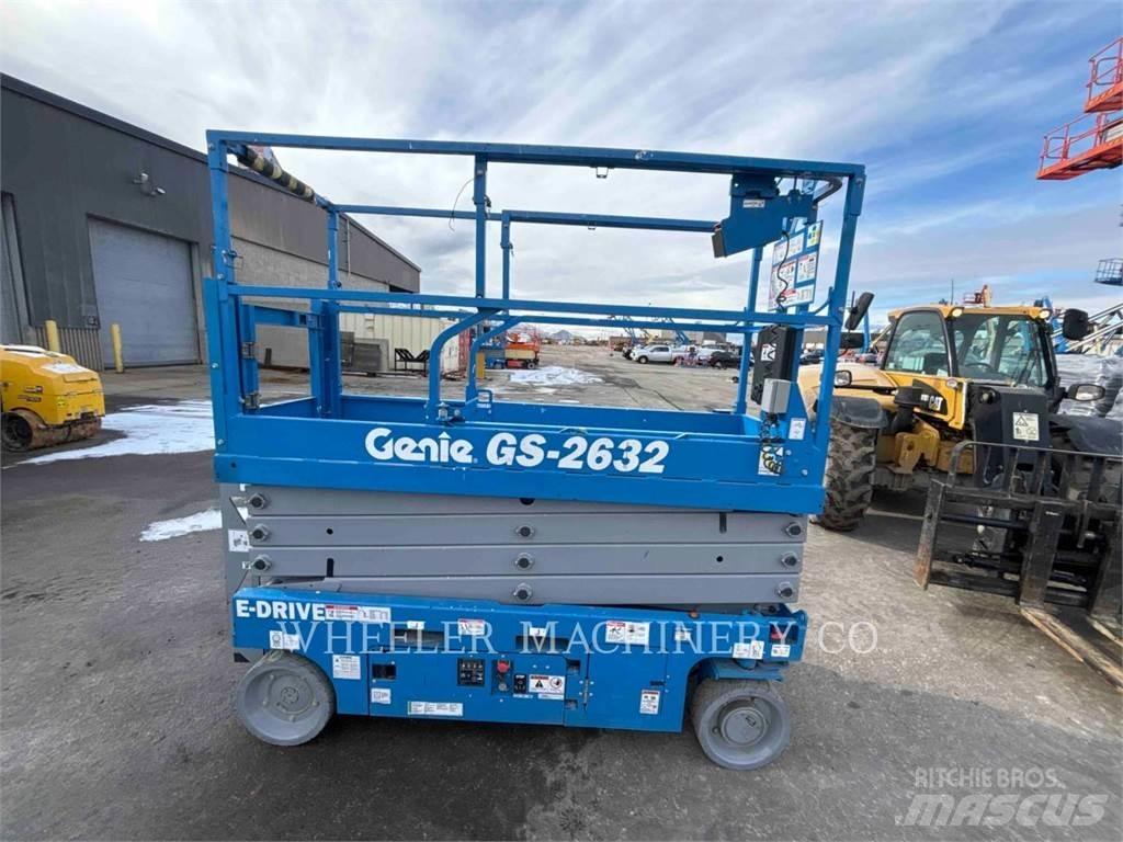 Genie GS2632 رافعات مقصية الشكل