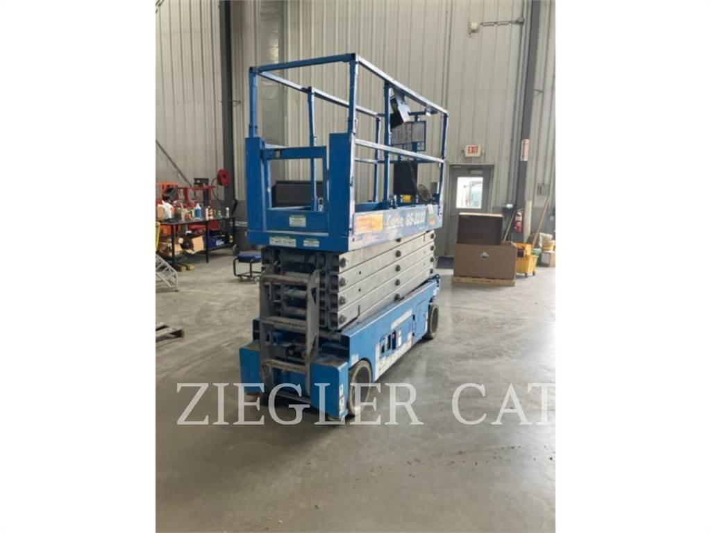Genie GS3232 رافعات مقصية الشكل