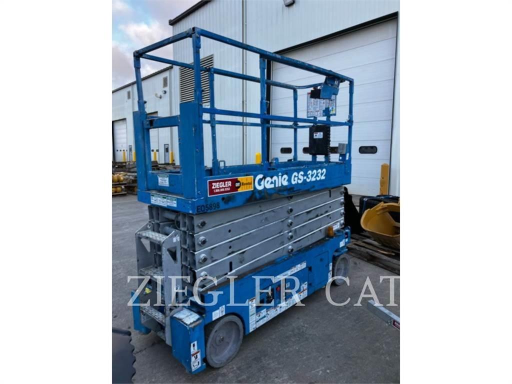 Genie GS3232 رافعات مقصية الشكل