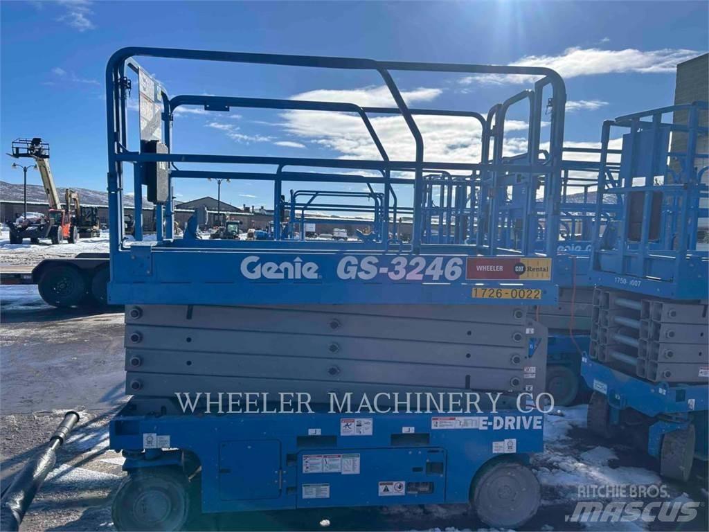 Genie GS3246 رافعات مقصية الشكل