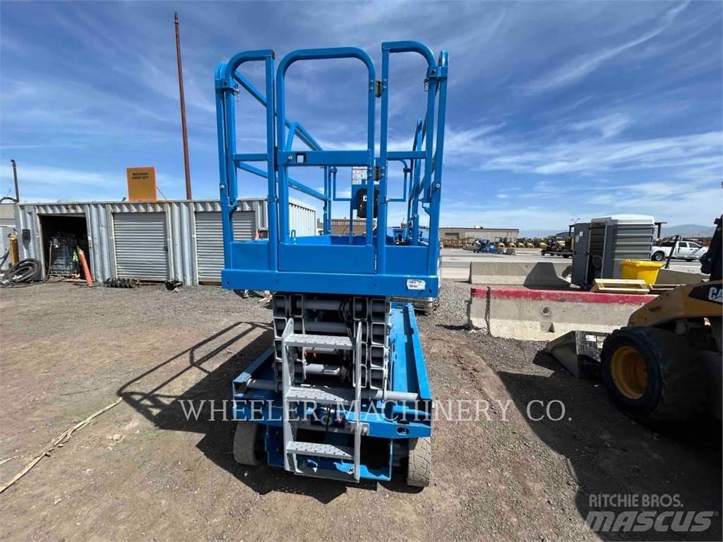 Genie GS3246 رافعات مقصية الشكل