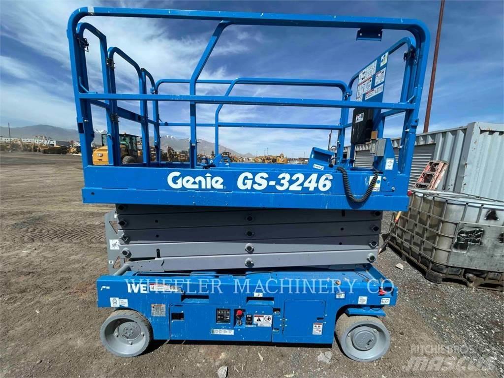 Genie GS3246 رافعات مقصية الشكل