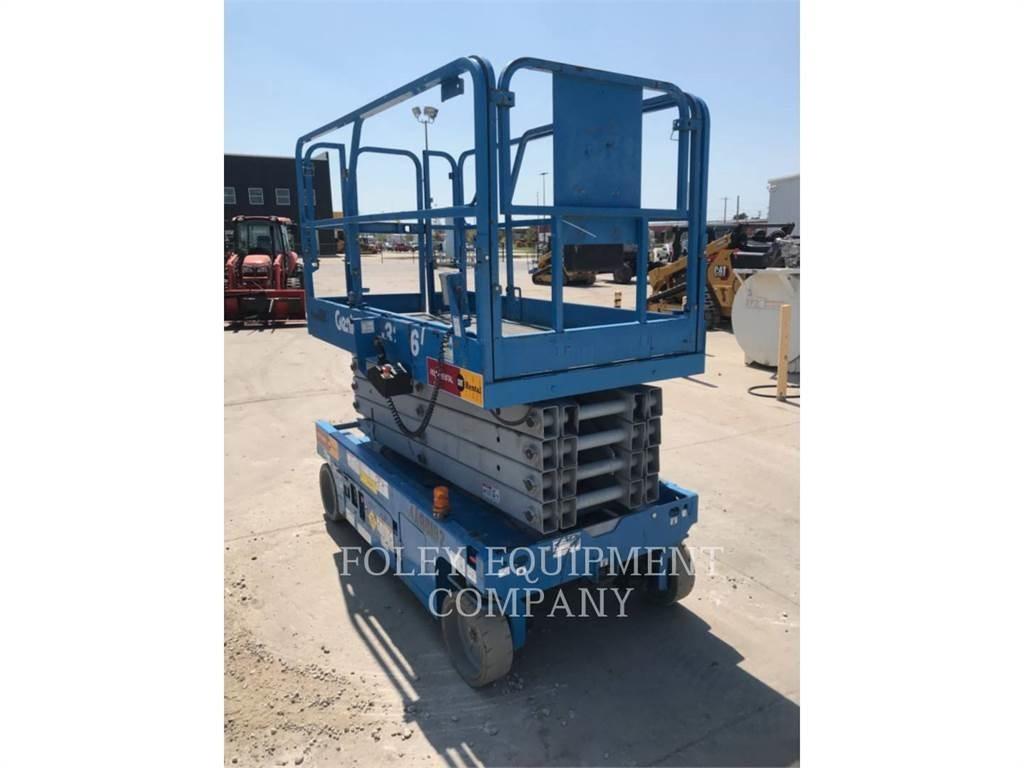 Genie GS3246EE رافعات مقصية الشكل