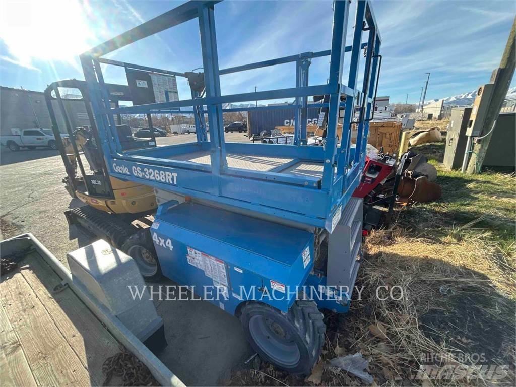 Genie GS3268 RT رافعات مقصية الشكل