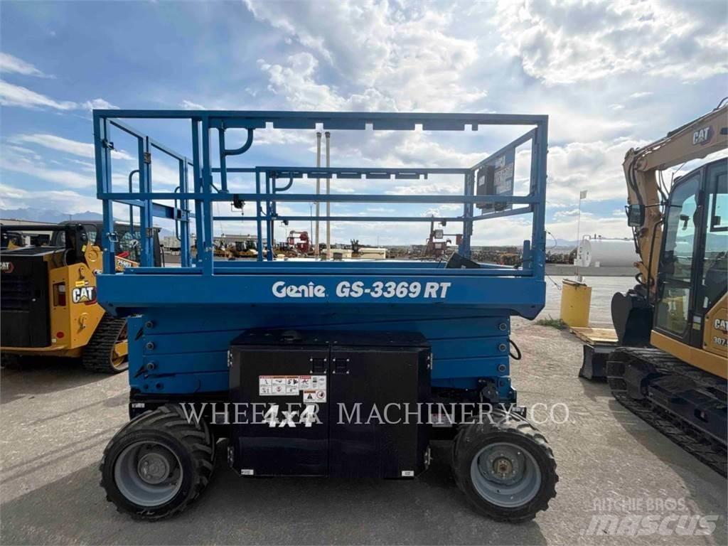 Genie GS3369 RT رافعات مقصية الشكل