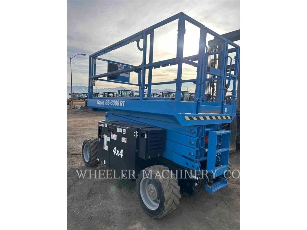 Genie GS3369 RT رافعات مقصية الشكل