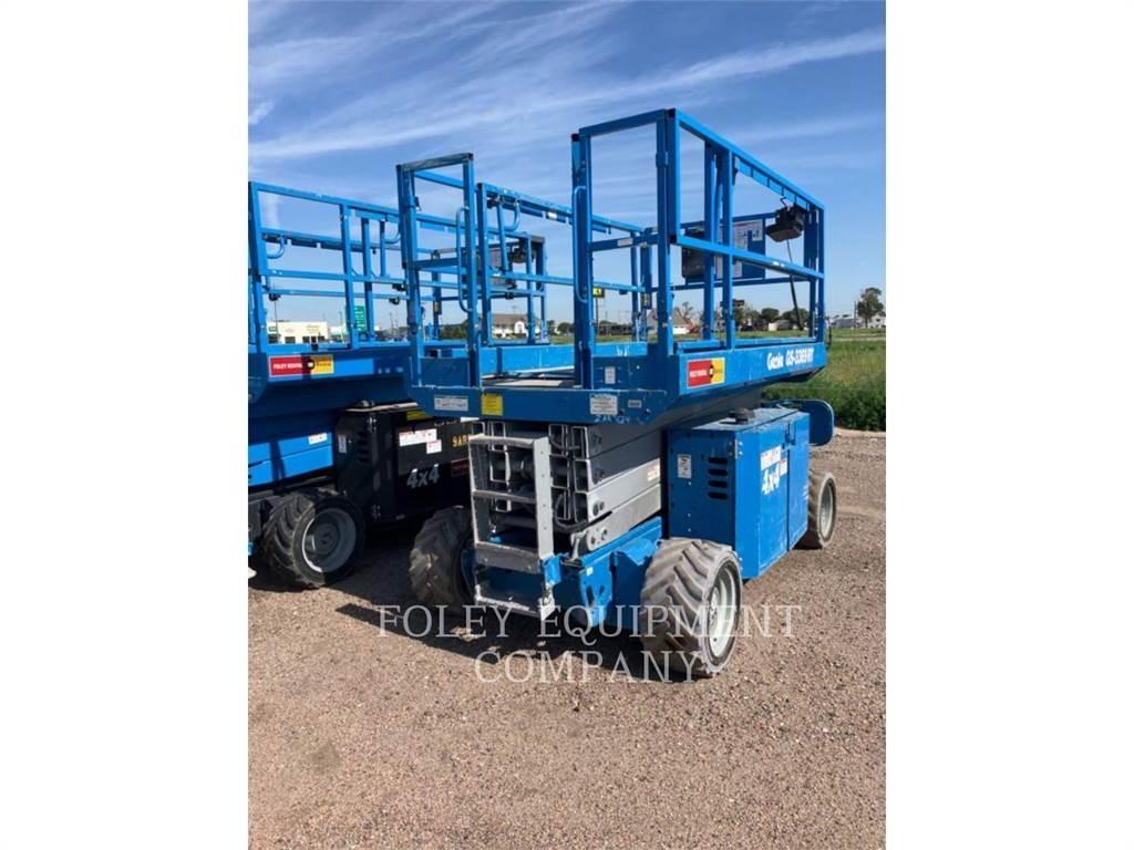 Genie GS3369RTD رافعات مقصية الشكل