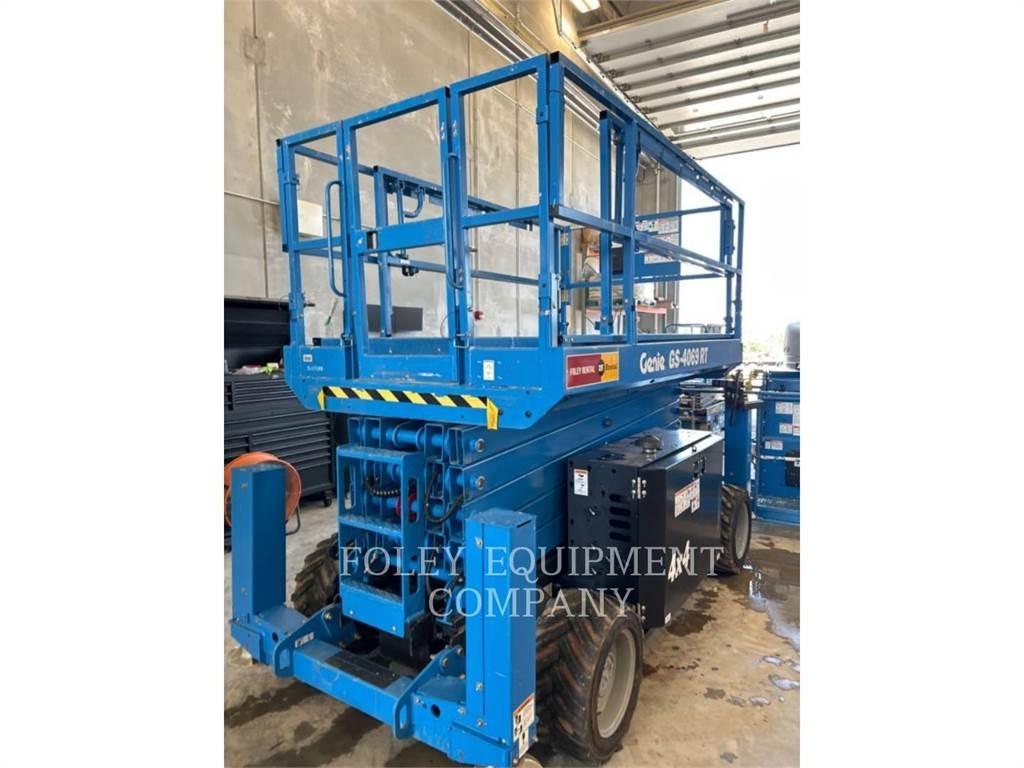 Genie GS4069RTDO رافعات مقصية الشكل
