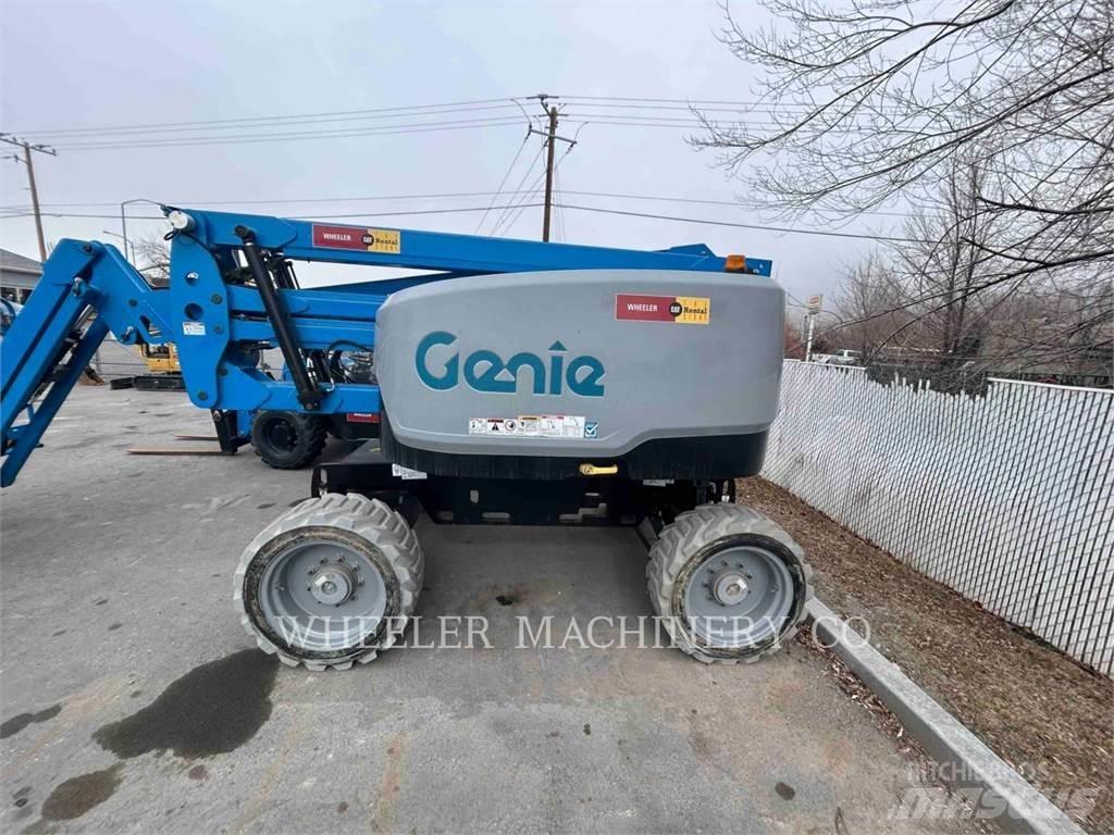 Genie GS4390 RT رافعات مقصية الشكل