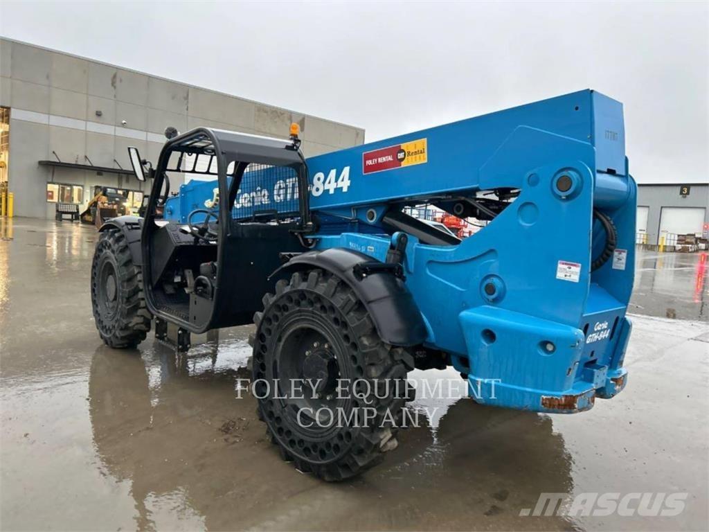 Genie GTH844DO مناولات متداخلة