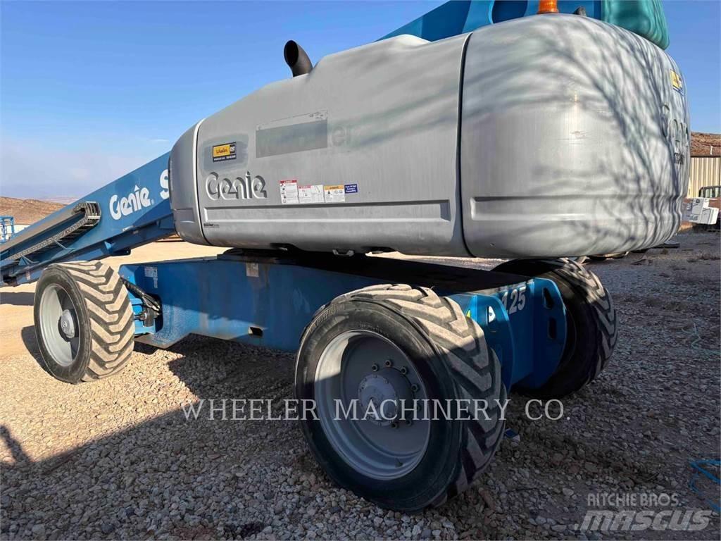 Genie S-125 رافعات سلة مفصلية