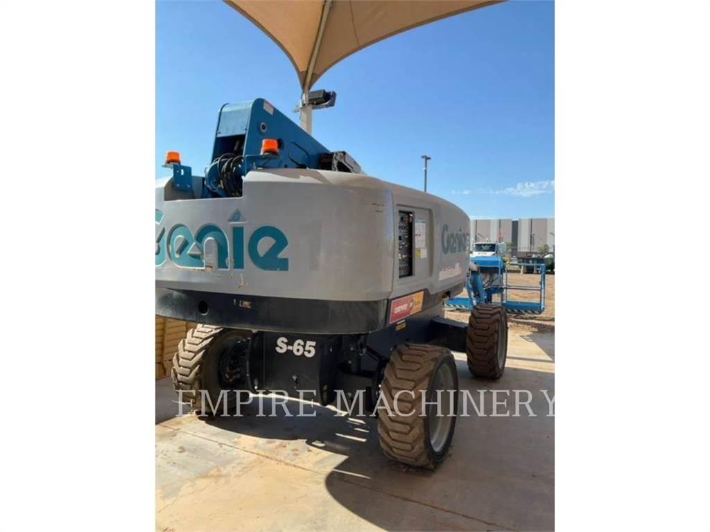 Genie S65RT رافعات سلة مفصلية