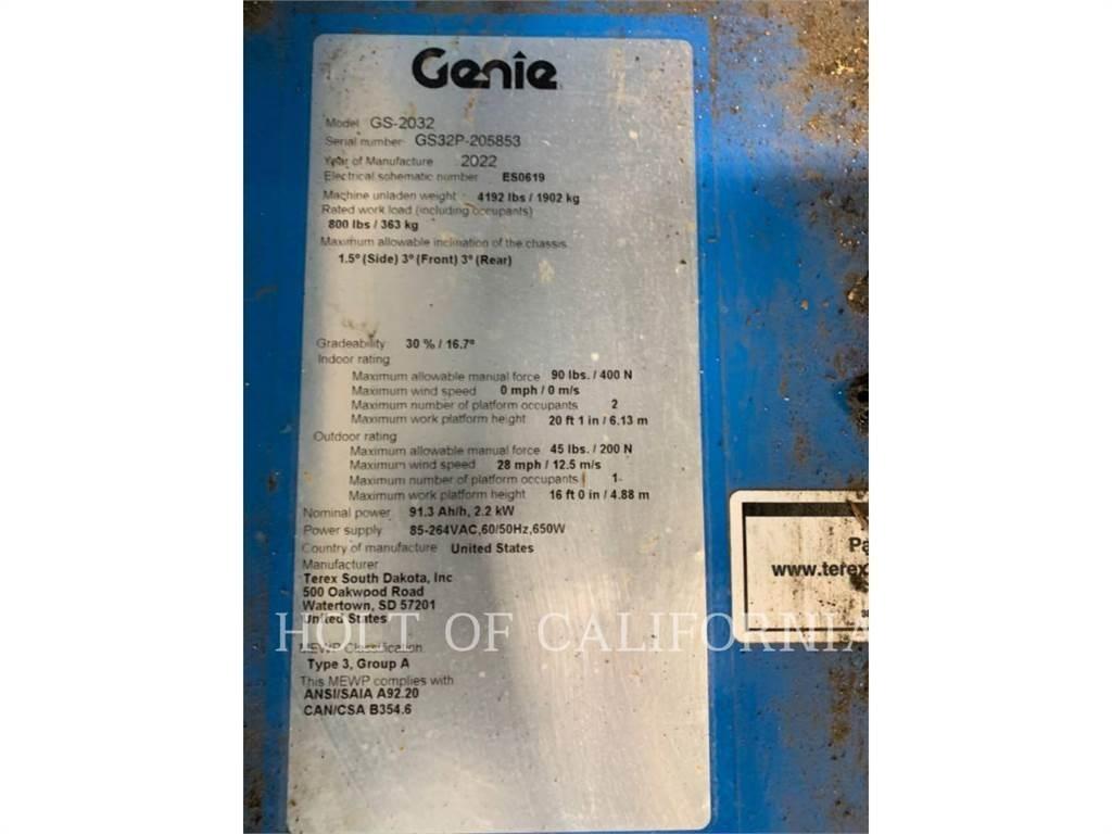 Genie SCISSOR 20 رافعات مقصية الشكل