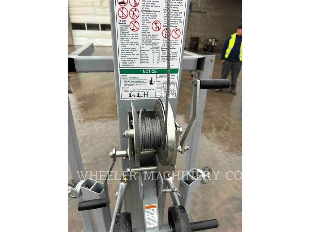Genie SLC-24 رافعات مقصية الشكل