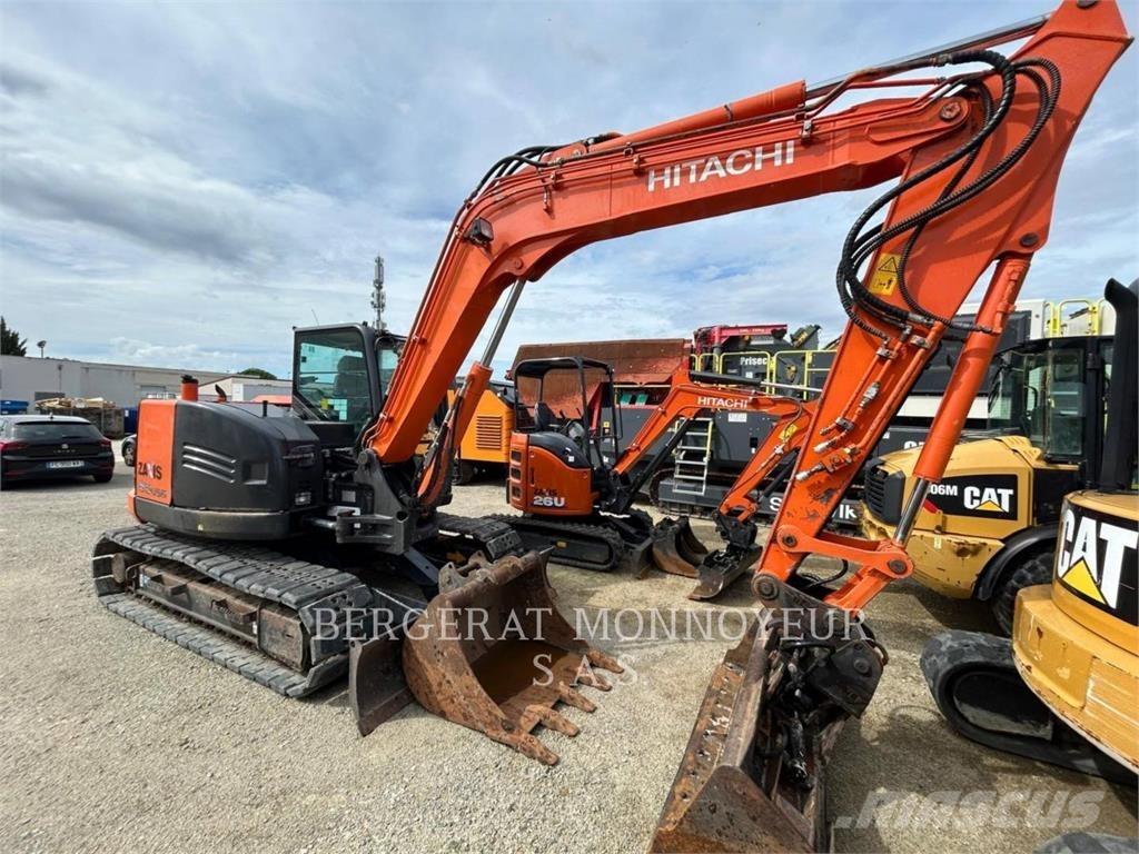 Hitachi ZAXIS85 لوادر بعجل