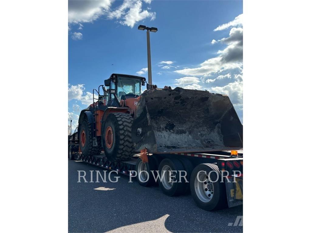 Hitachi ZW3706-6 لوادر بعجل