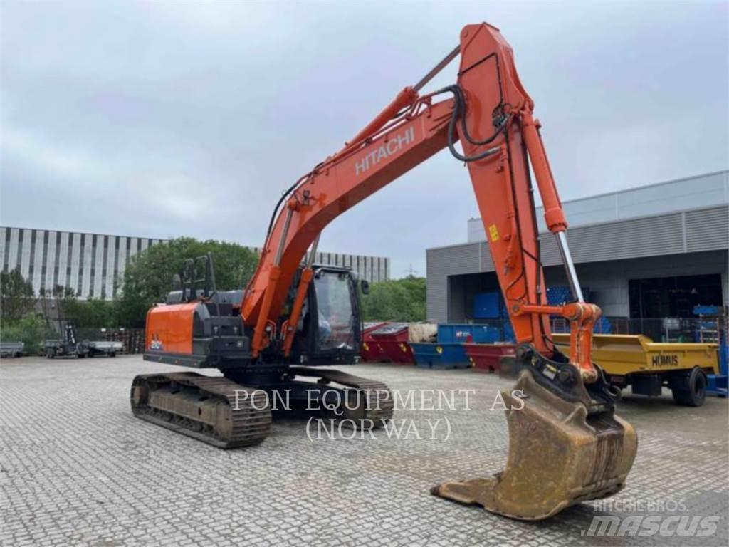 Hitachi ZX210 حفارات زحافة