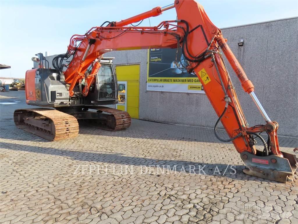 Hitachi ZX225USLC-5B حفارات زحافة