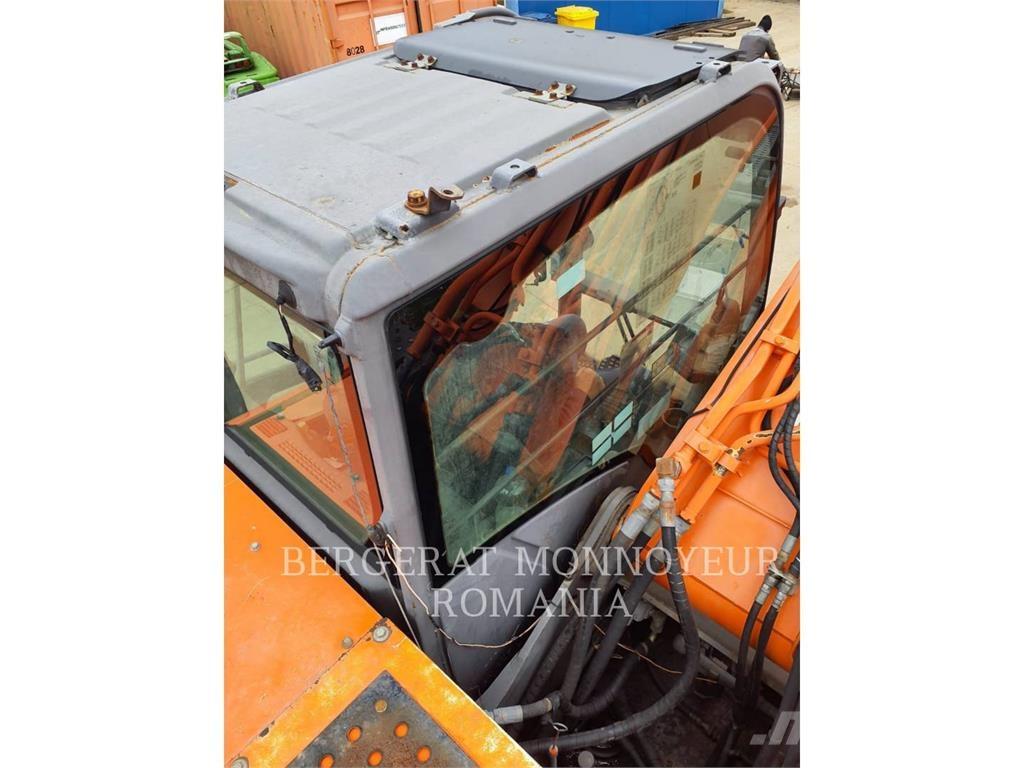 Hitachi ZX2400N-3 حفارات زحافة