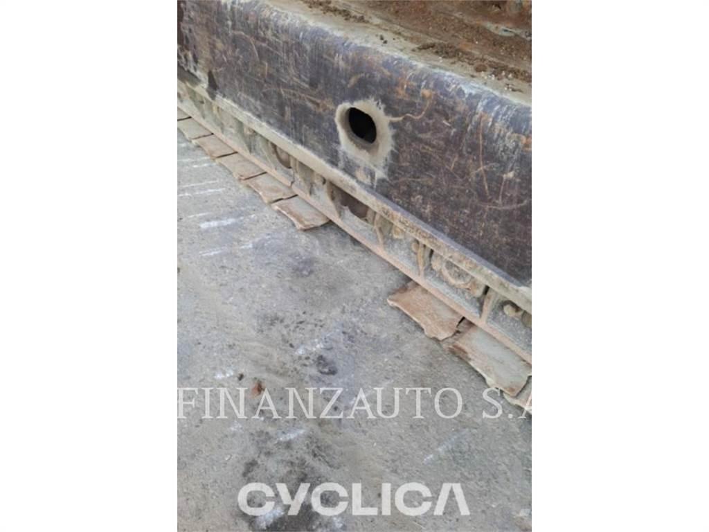 Hitachi ZX870 حفارات زحافة