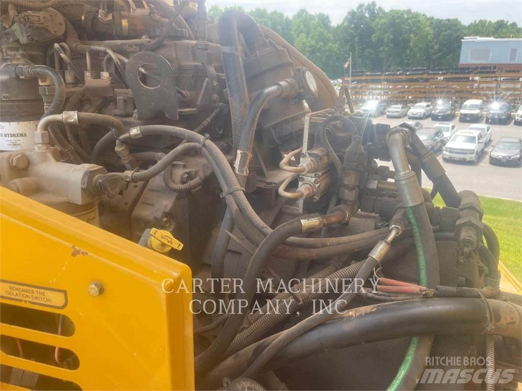 Hydrema HYD 912HM شاحنات ذات صهاريج