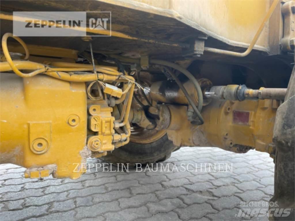 Hydrema M1220 حفارات بعجل