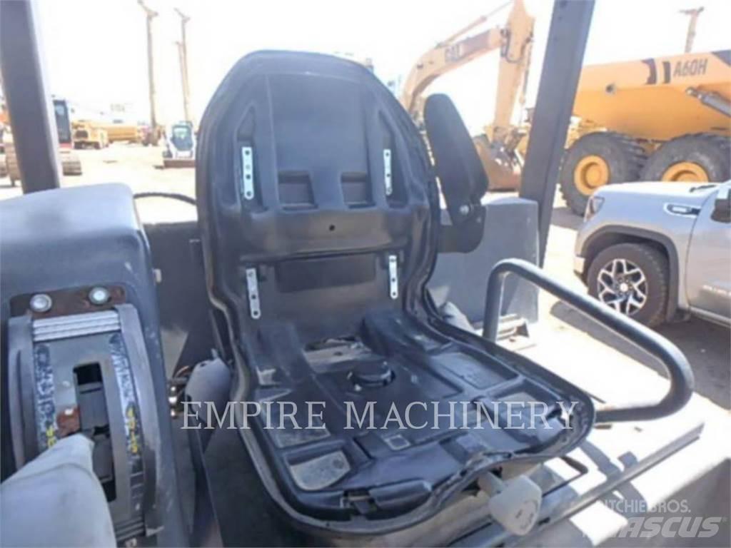 Ingersoll Rand DD-24 مداحل ثنائية الاسطوانة