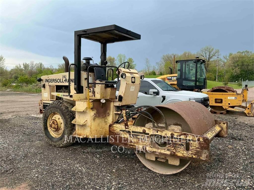 Ingersoll Rand SD70 مداحل أحادية الأسطوانة
