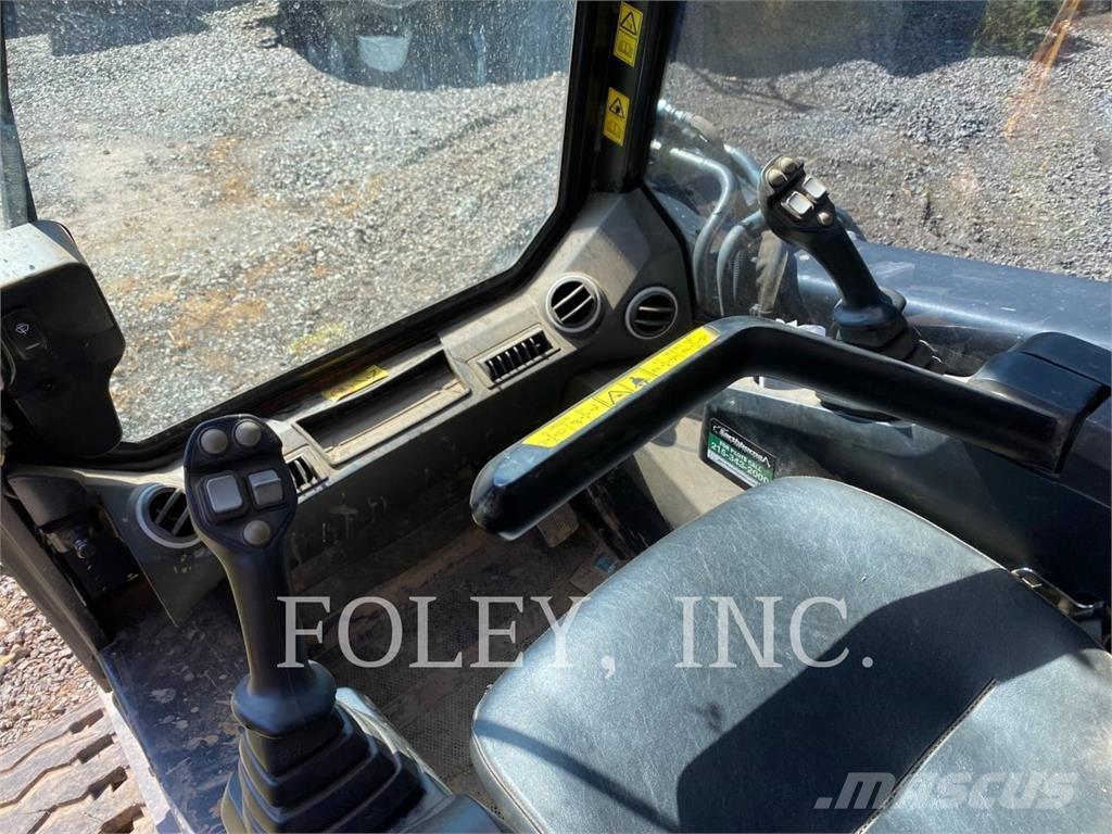 JCB 300TT4 لوادر زحافة
