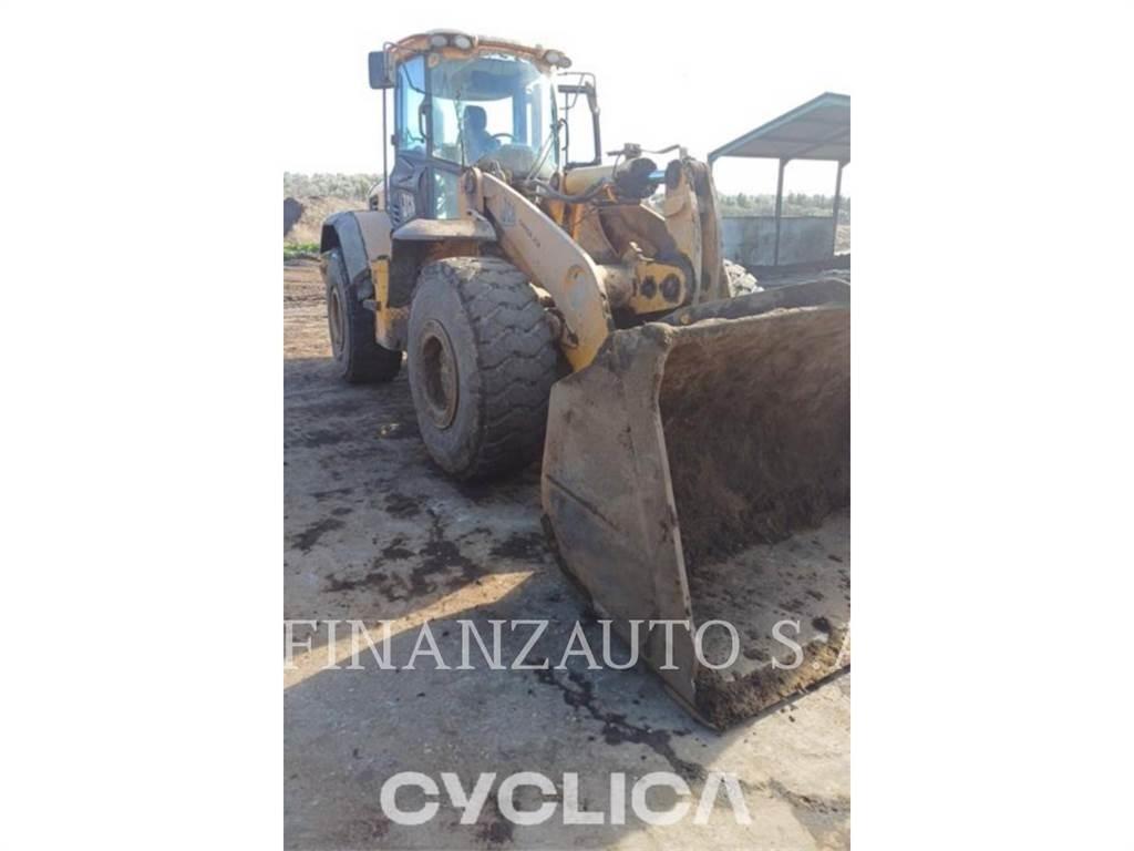JCB 456 لوادر بعجل