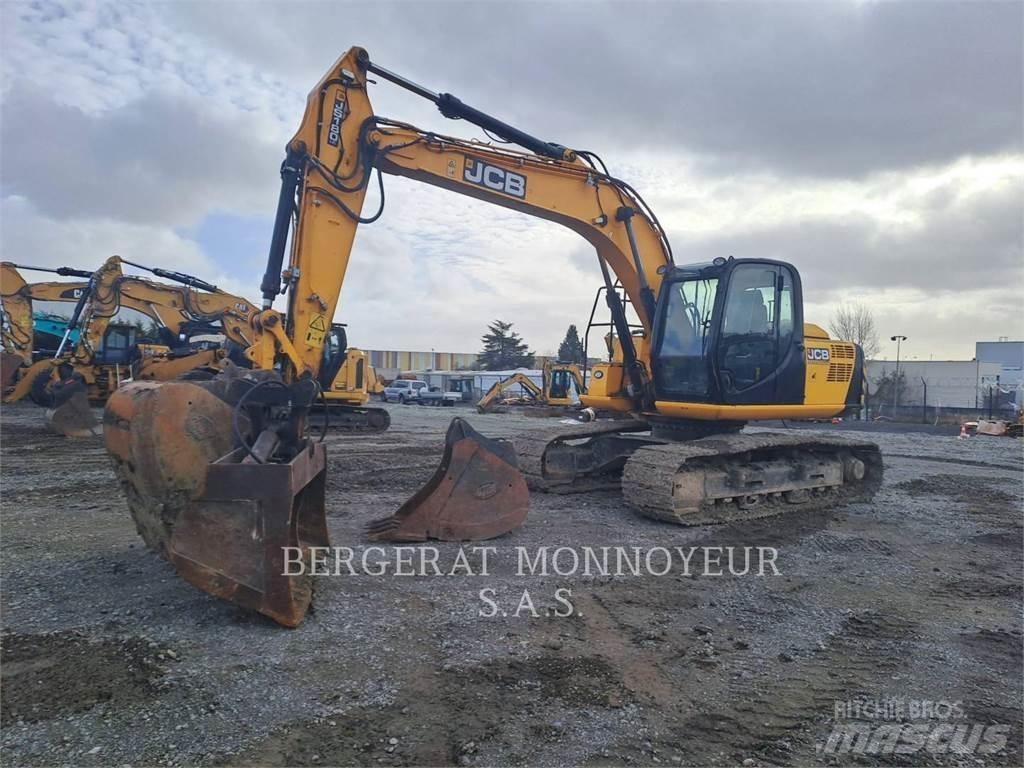 JCB JS180LC حفارات زحافة