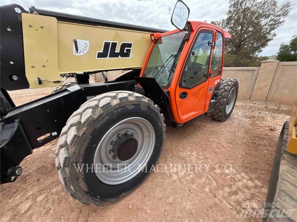 JLG 1055 مناولات متداخلة