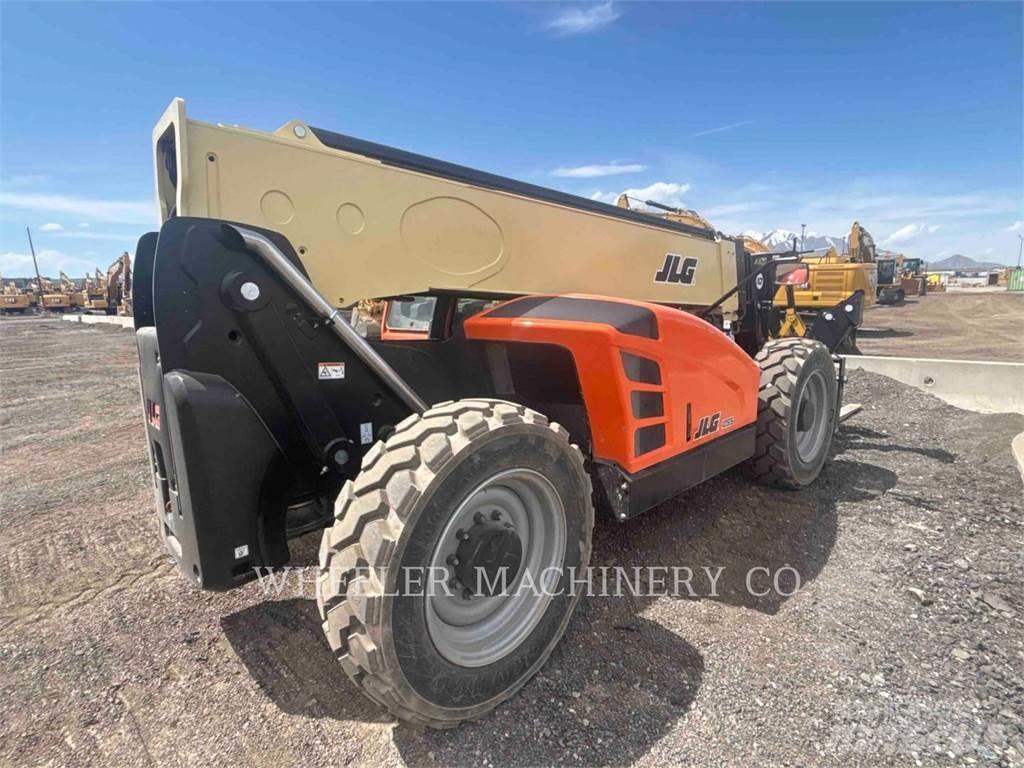 JLG 1055 مناولات متداخلة