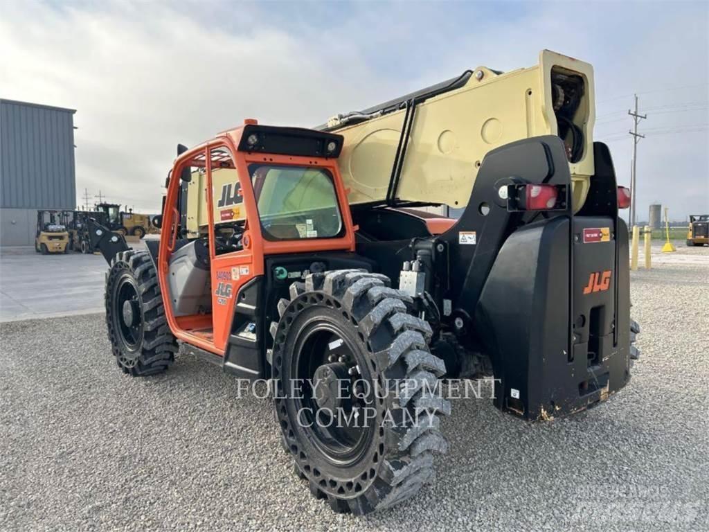 JLG 1255O مناولات متداخلة