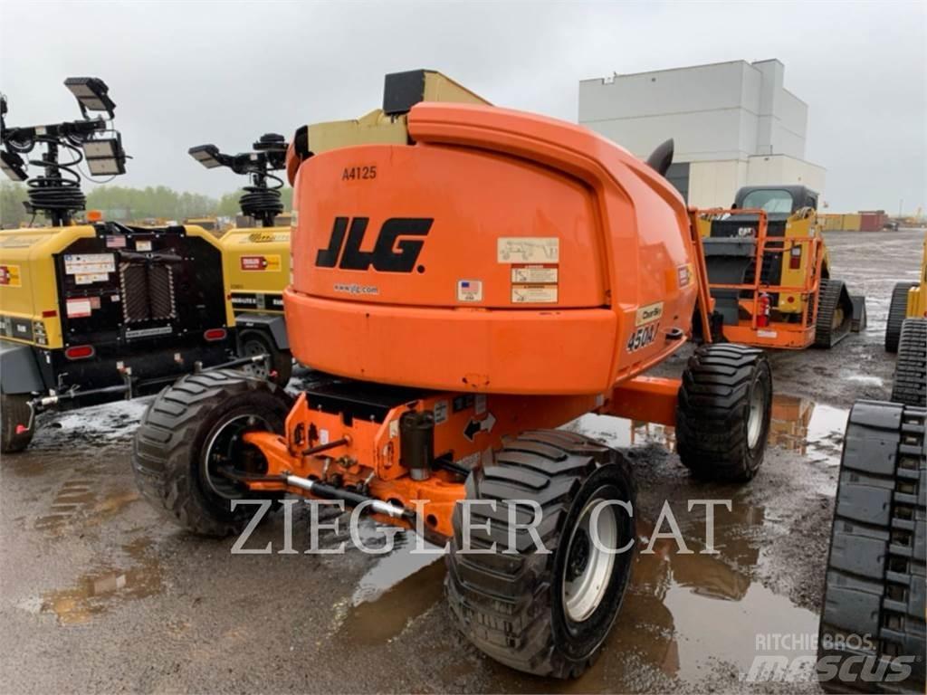 JLG 450AJ رافعات سلة مفصلية