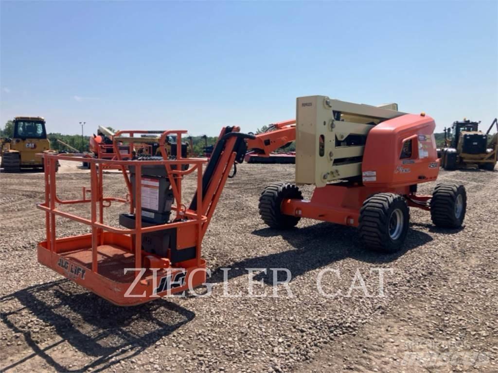 JLG 450AJ رافعات سلة مفصلية