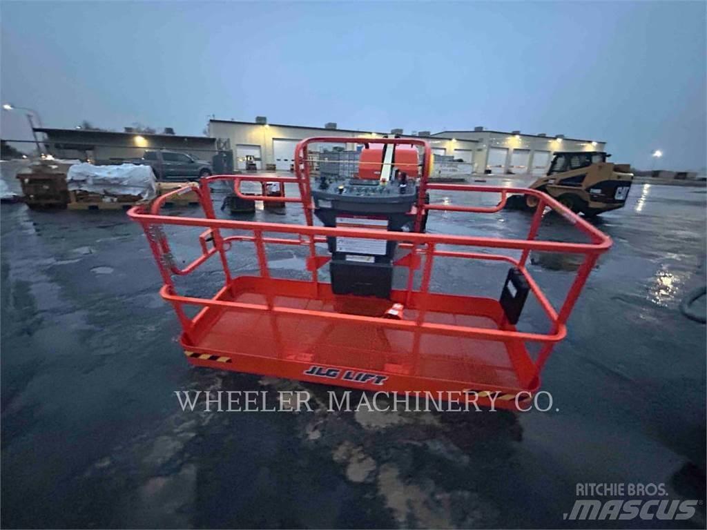 JLG 460SJ SP رافعات سلة مفصلية