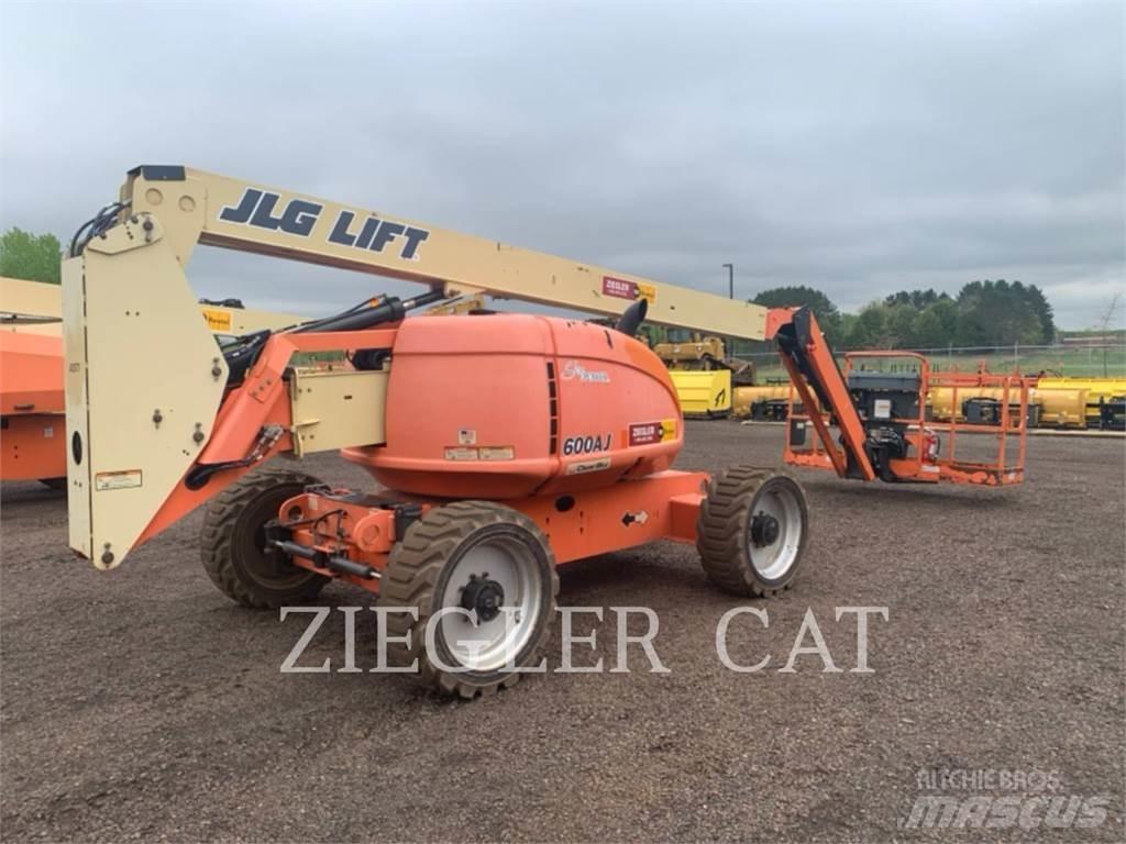 JLG 600AJ رافعات سلة مفصلية