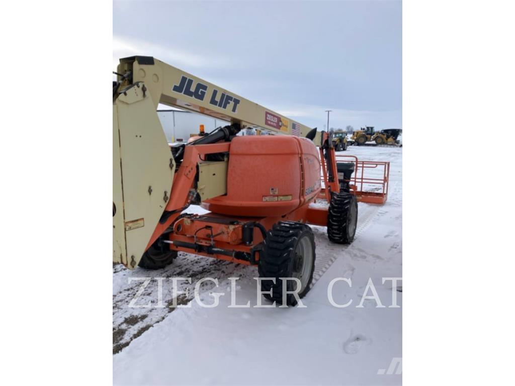 JLG 600AJ رافعات سلة مفصلية