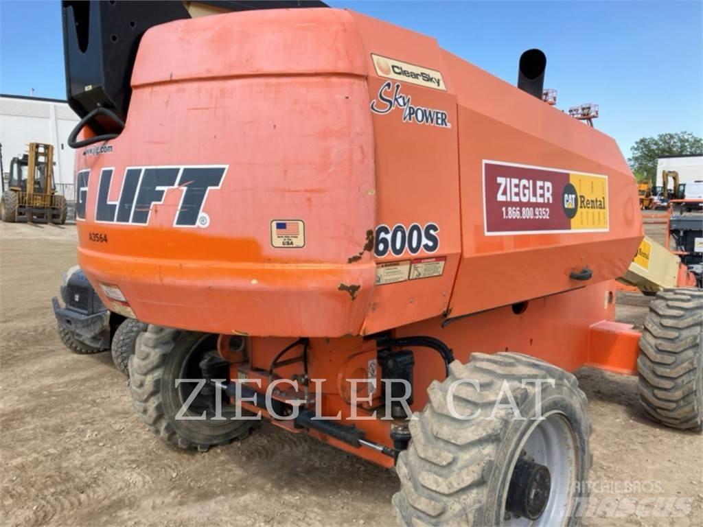 JLG 600S رافعات سلة مفصلية