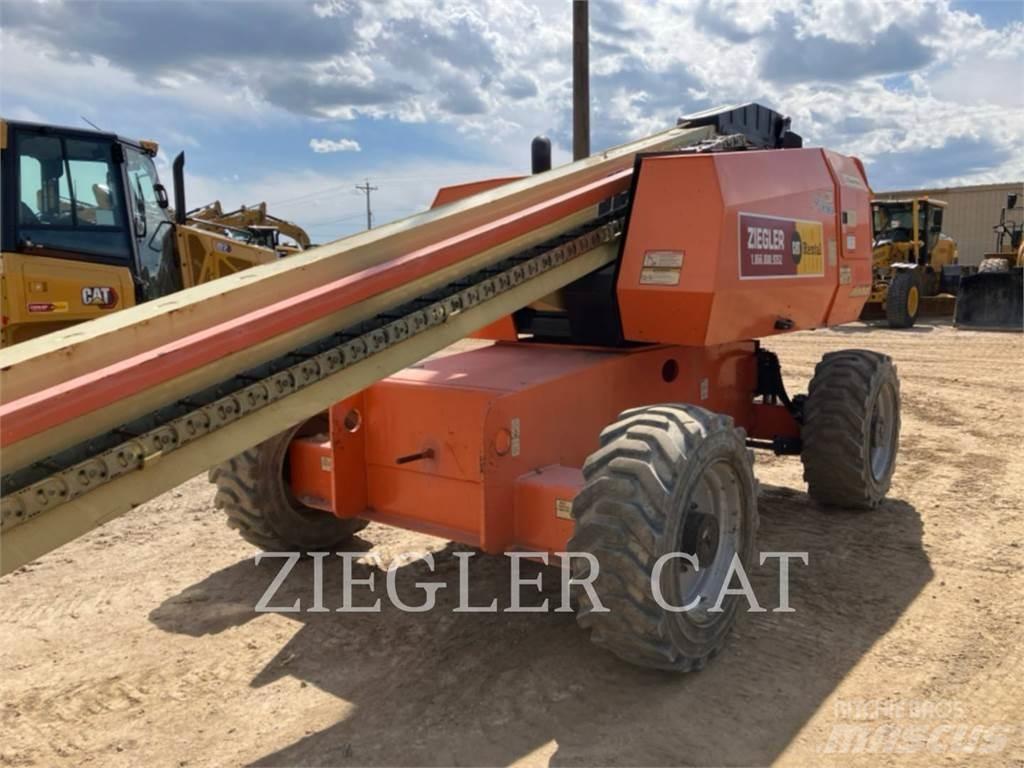 JLG 600S رافعات سلة مفصلية