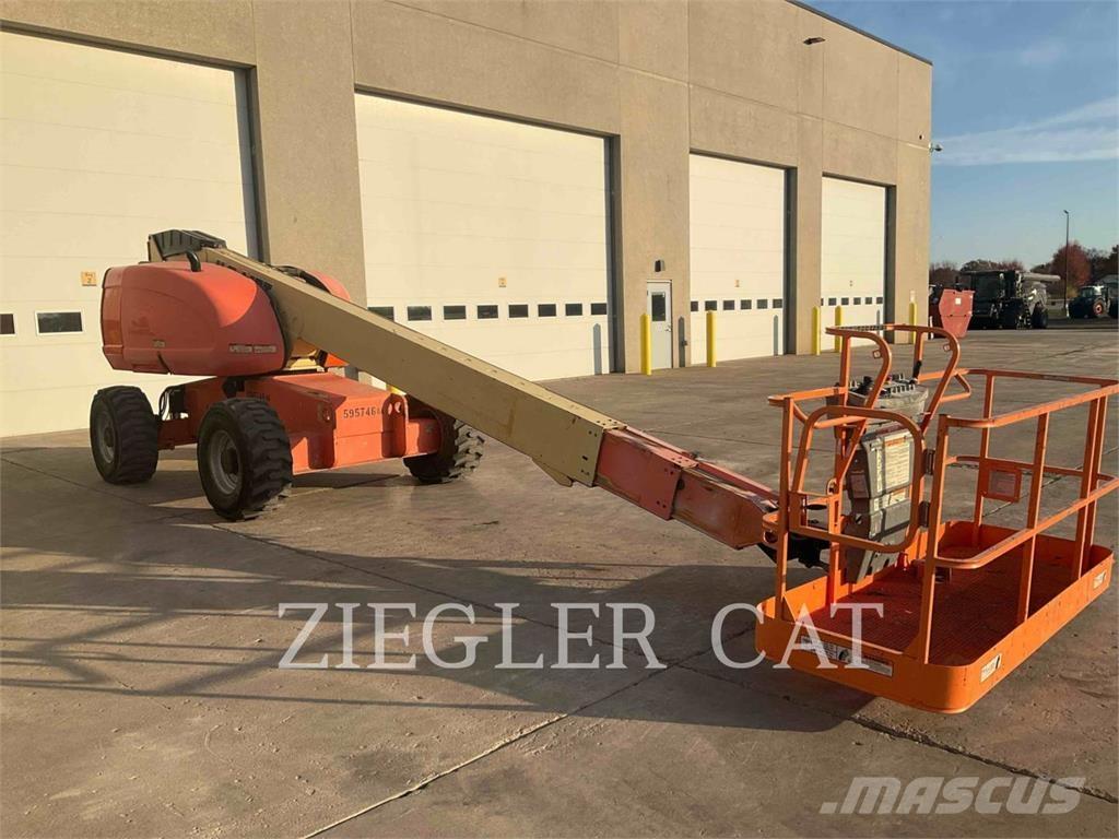 JLG 600S رافعات سلة مفصلية