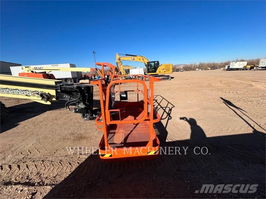 JLG 600S SP رافعات سلة مفصلية