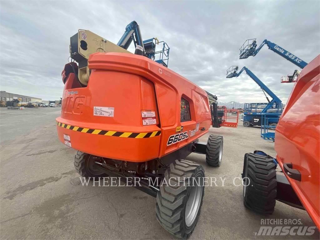 JLG 660SJ رافعات سلة مفصلية