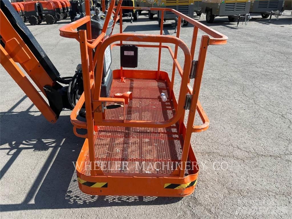 JLG 660SJ SP رافعات سلة مفصلية