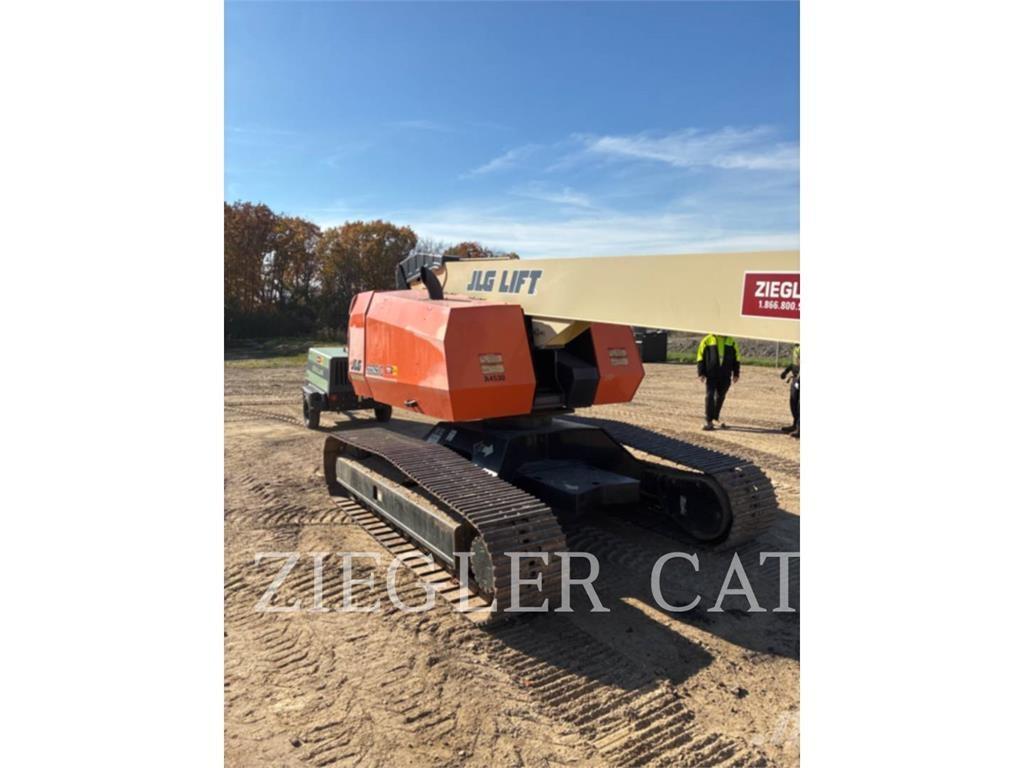 JLG 660SJC رافعات سلة مفصلية